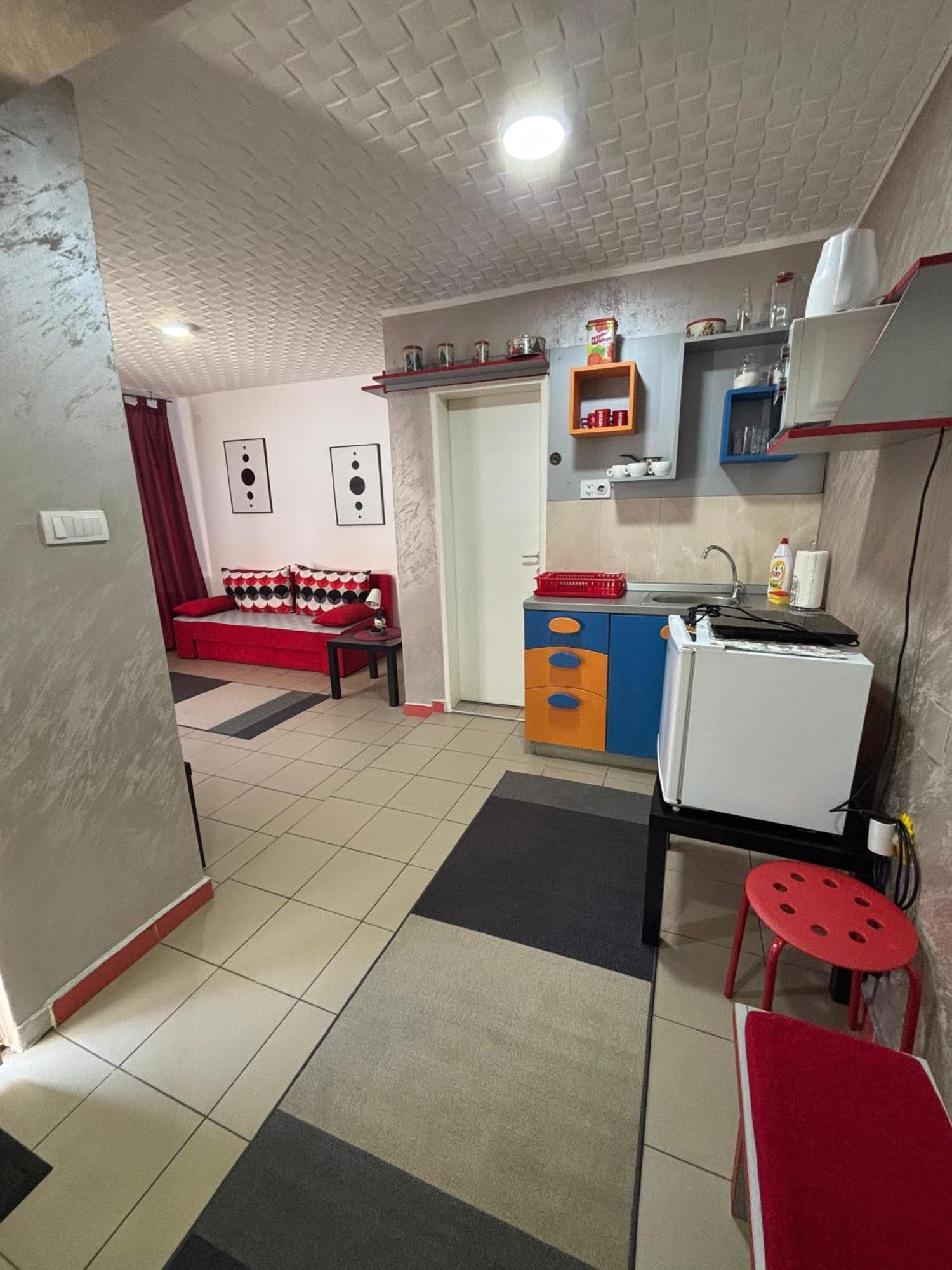 Dody Apartmani Leskovac  Exteriör bild